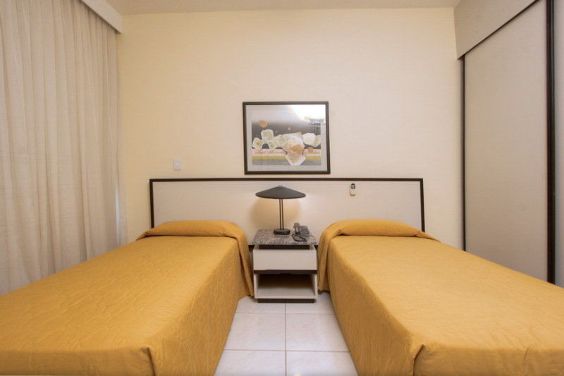 Bristol Metropolitan Curitiba Centro Hotel Bagian luar foto